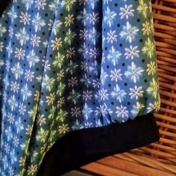 Maurice's Women's Large Blue & Black Short-sleeved Blouse with Black Bow - Picture 5 of 8